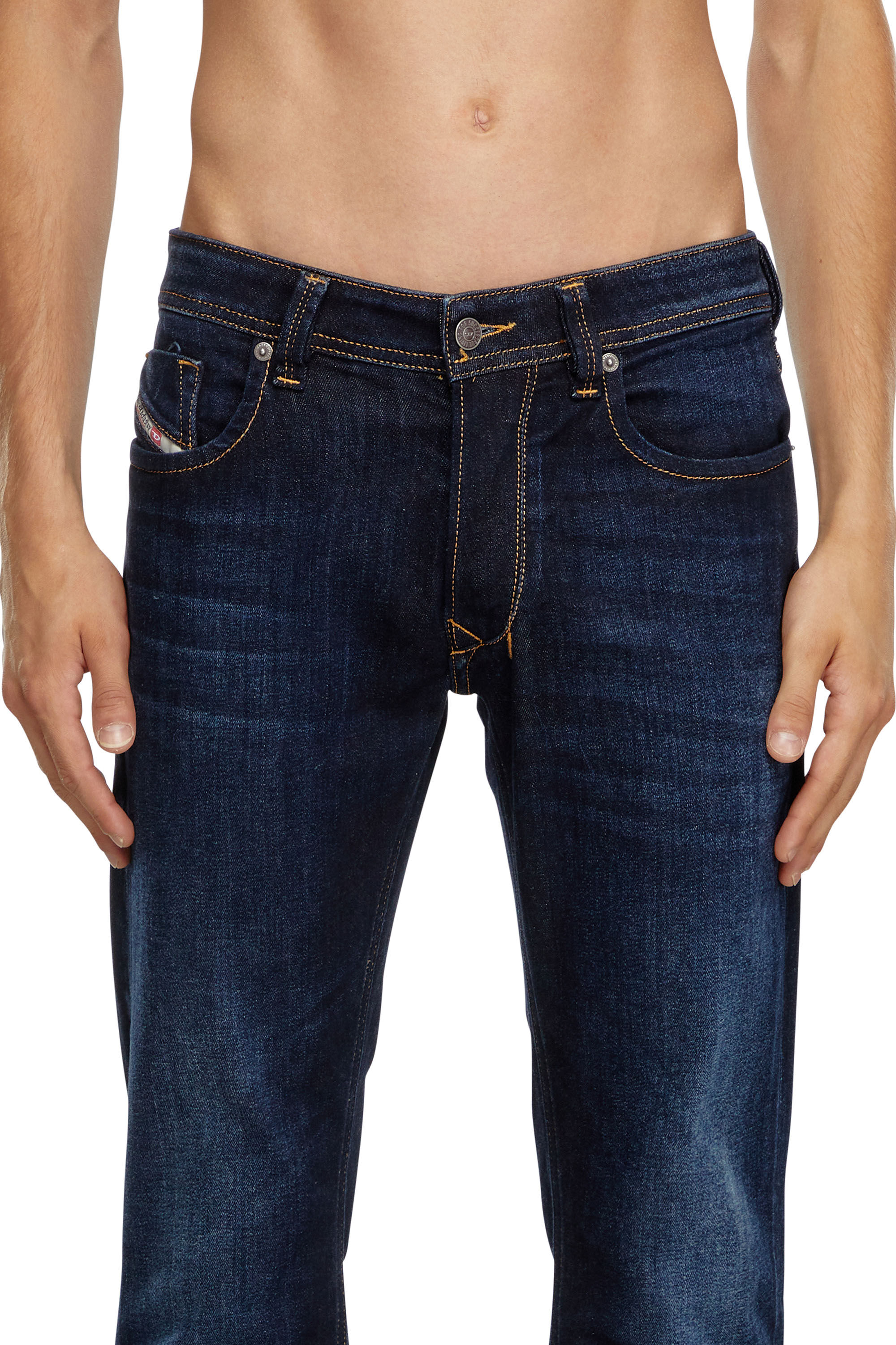 Diesel - Regular Jeans 1985 Larkee 009ZS Hombre, Azul Oscuro - 5