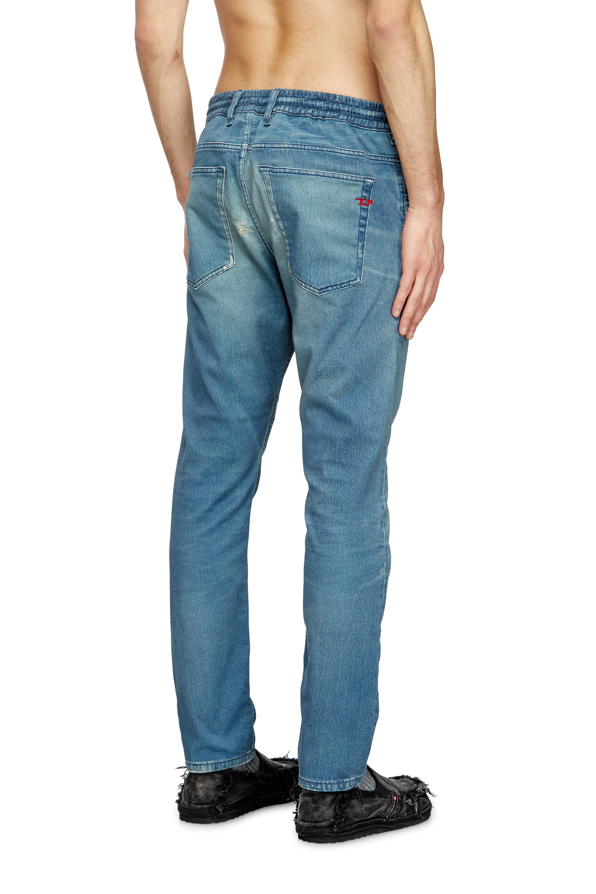 Diesel - Regular 2032 D-Krooley Joggjeans® 068PC Hombre, Azul Claro - 4