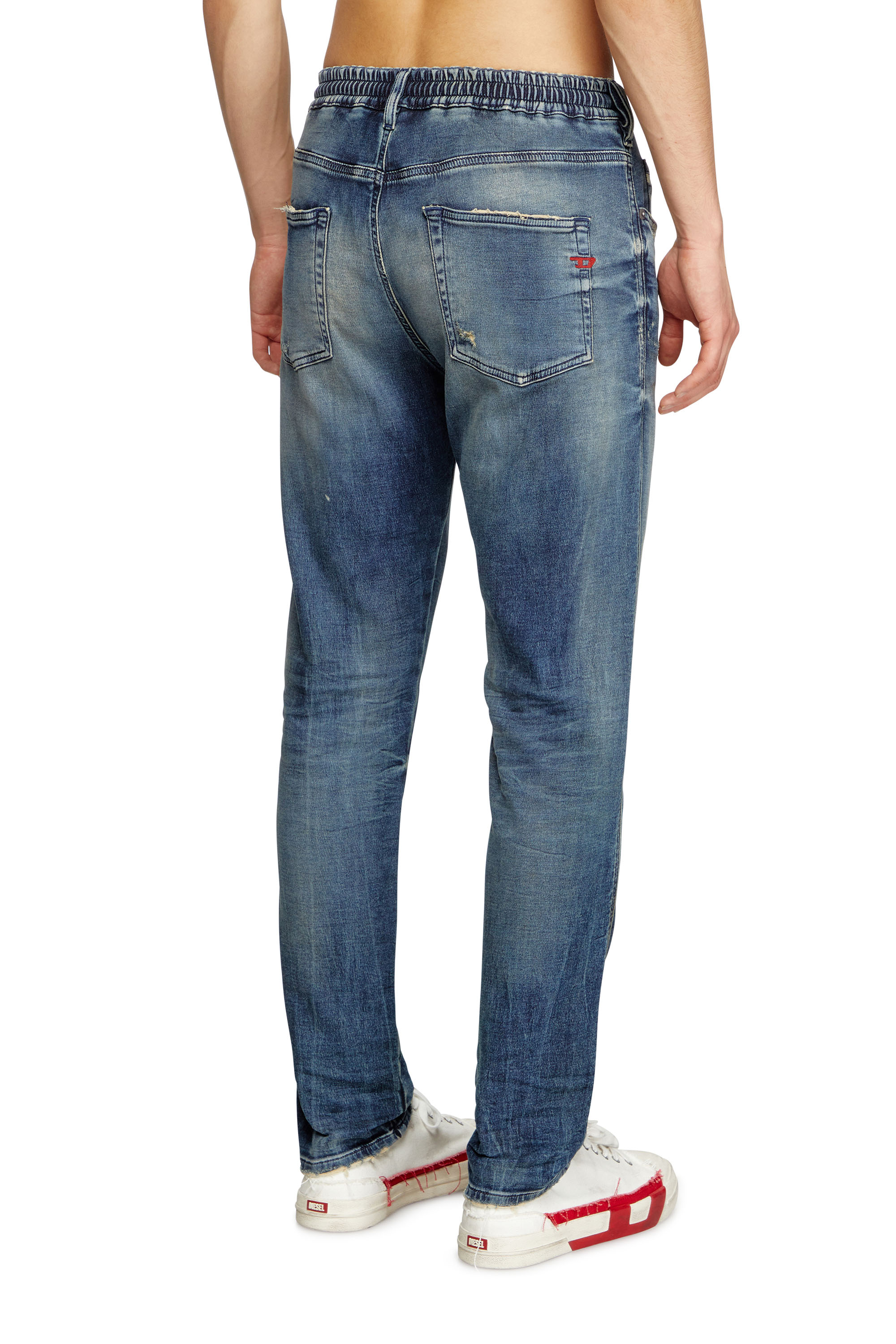 Diesel - Slim 2062 D-Strukt Joggjeans® 068PN Hombre, Azul medio - 4