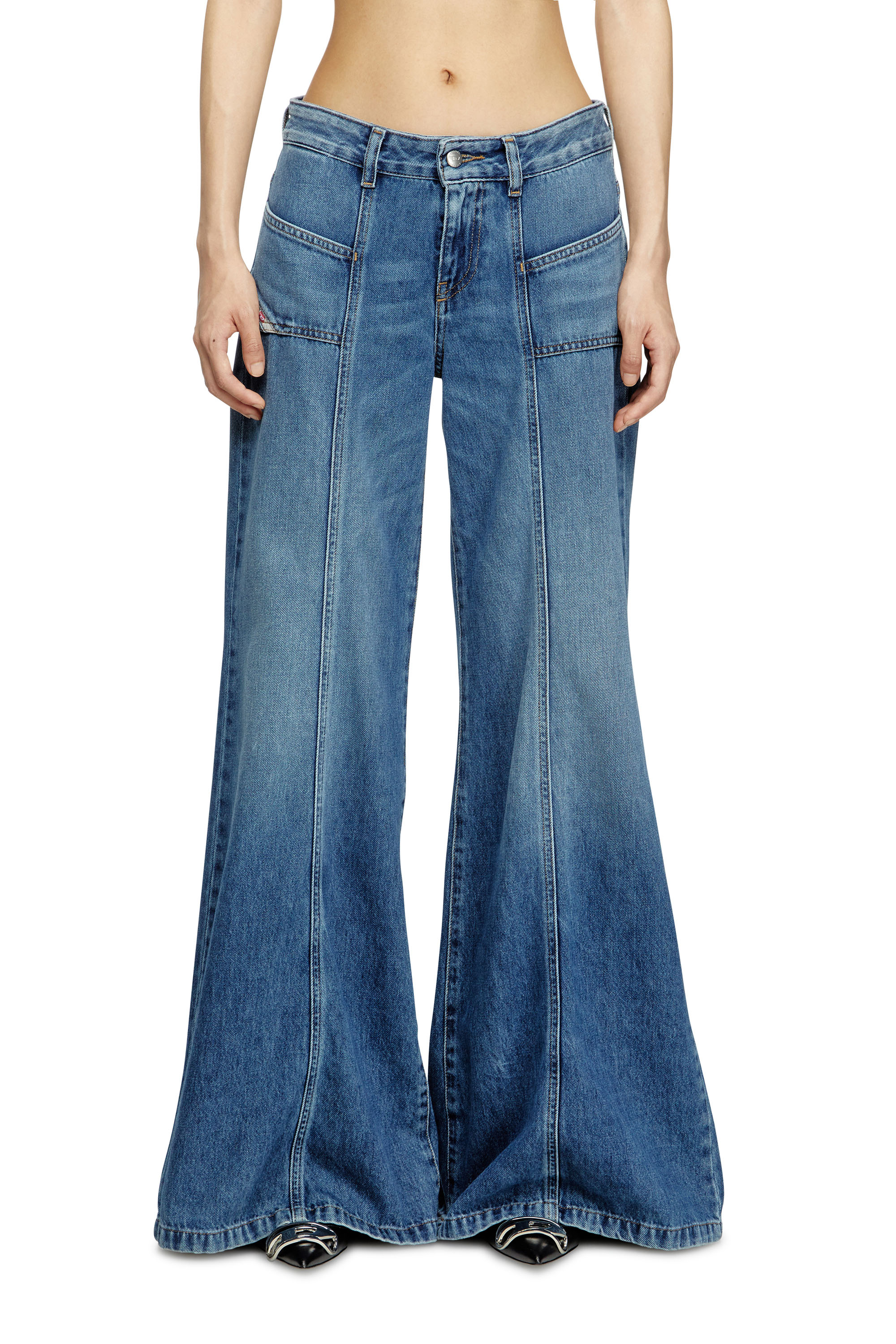 Diesel - Flare Jeans D-Akii 09M56 Mujer, Azul medio - 1